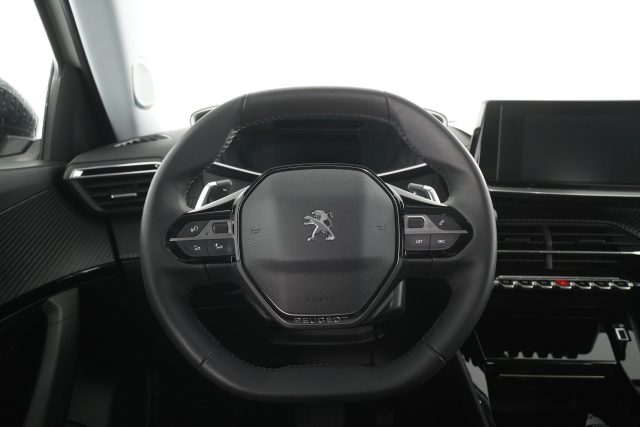 PEUGEOT 2008 usata 8