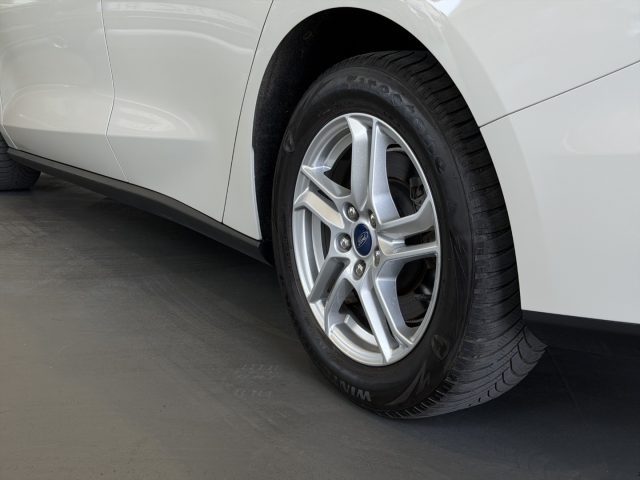 FORD Focus usata, con Fari LED