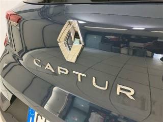 RENAULT Captur usata 23