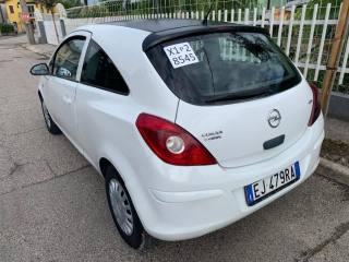 OPEL Corsa usata, con Servosterzo