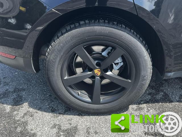 PORSCHE Macan usata, con Interni in pelle