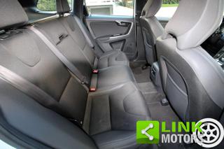 VOLVO XC60 usata, con Specchietti laterali elettrici