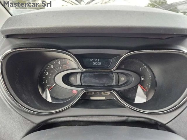 RENAULT Captur usata, con Servosterzo