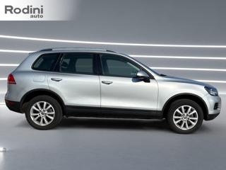 VOLKSWAGEN Touareg usata, con Alzacristalli elettrici