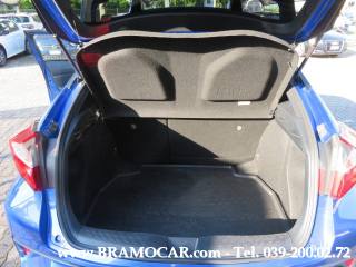 TOYOTA C-HR usata, con Sedile posteriore sdoppiato