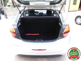 PEUGEOT 208 usata, con Ski bag