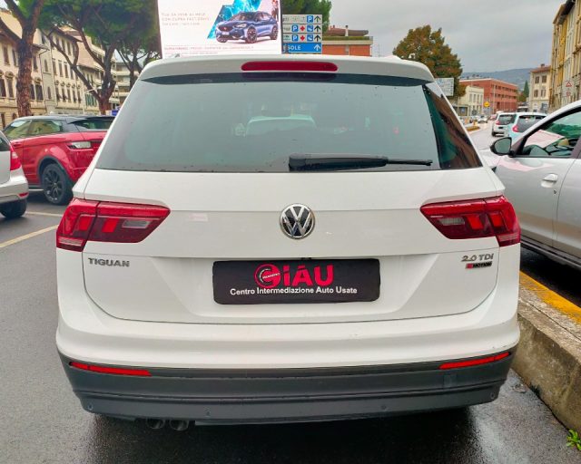VOLKSWAGEN Tiguan usata, con Autoradio