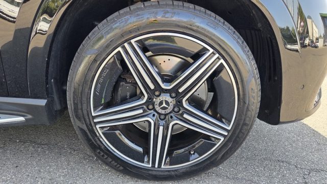 MERCEDES-BENZ GLE 300 usata, con Boardcomputer