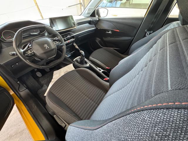 PEUGEOT 208 usata, con Boardcomputer
