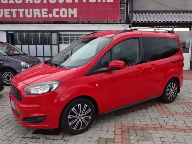 FORD Tourneo Courier usata, con ABS