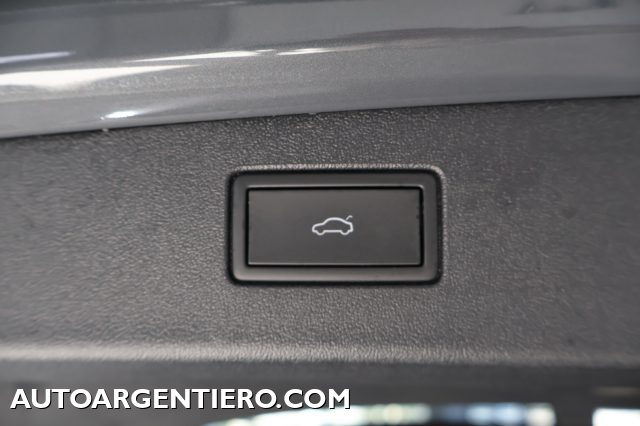 VOLKSWAGEN Tiguan usata, con Airbag posteriore