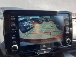 TOYOTA Yaris usata, con Sistema di navigazione