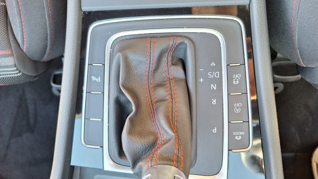 VOLKSWAGEN Golf GTI usata, con Vetri oscurati