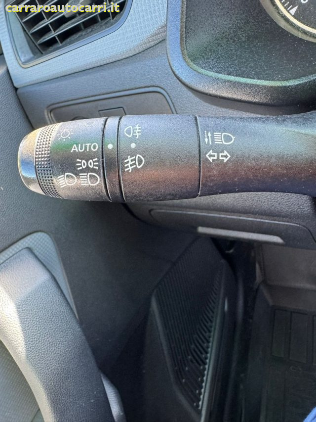 RENAULT Kangoo usata, con Sensore di luce