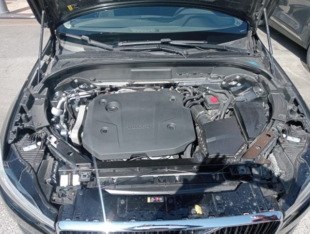 VOLVO XC60 usata, con Autoradio digitale