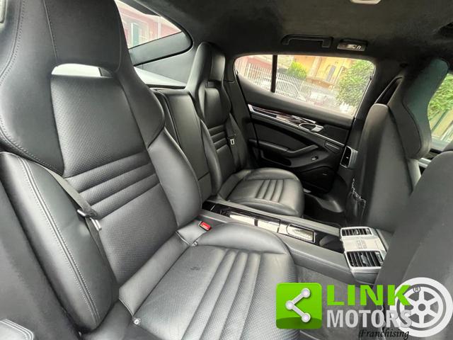 PORSCHE Panamera usata, con Portellone posteriore elettrico