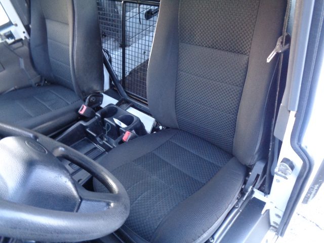 LAND ROVER Defender usata, con Fendinebbia