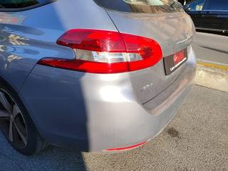 PEUGEOT 308 usata, con Isofix