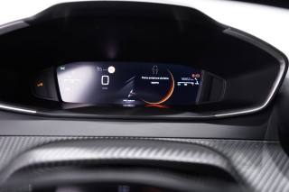PEUGEOT 2008 usata, con Volante in pelle