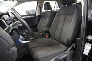 VOLKSWAGEN T-Roc usata, con USB