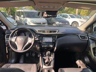 NISSAN Qashqai usata, con Autoradio