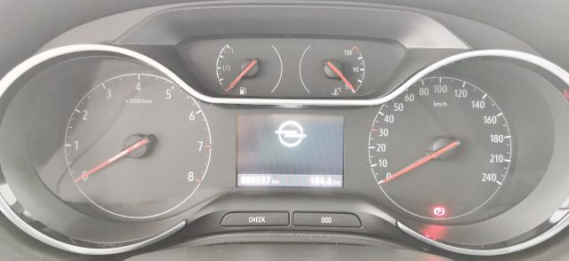 OPEL Grandland X usata, con Cruise Control