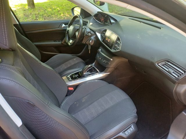 PEUGEOT 308 usata, con Controllo vocale