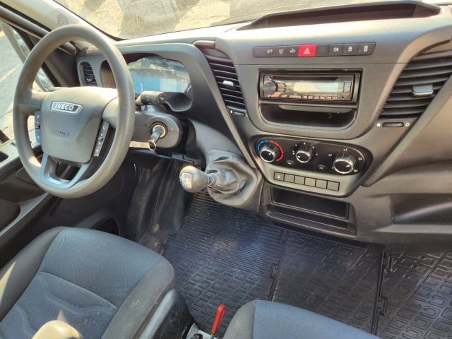 IVECO Daily usata 12