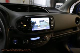 TOYOTA Yaris usata, con Autoradio digitale