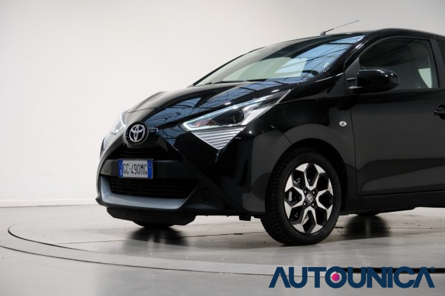 TOYOTA Aygo usata, con Controllo automatico clima