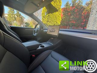TESLA Model Y usata, con Telecamera per parcheggio assistito