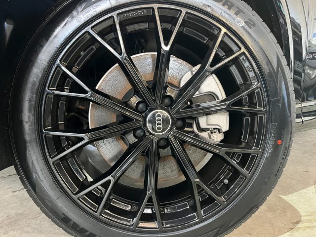 AUDI Q5 usata, con Sedile posteriore sdoppiato