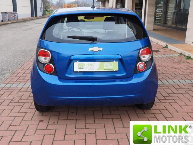 CHEVROLET Aveo usata, con Autoradio