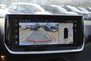PEUGEOT 2008 usata, con Cruise Control