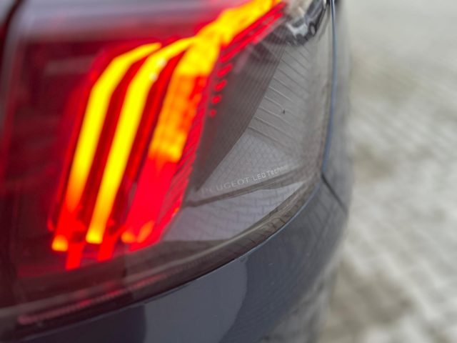 PEUGEOT 3008 usata, con Chiusura centralizzata