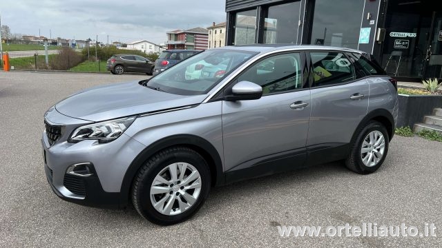 PEUGEOT 3008 usata, con Sistema di navigazione