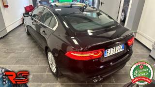JAGUAR XE usata, con MP3