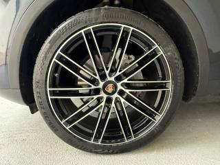 PORSCHE Cayenne usata, con Cruise Control