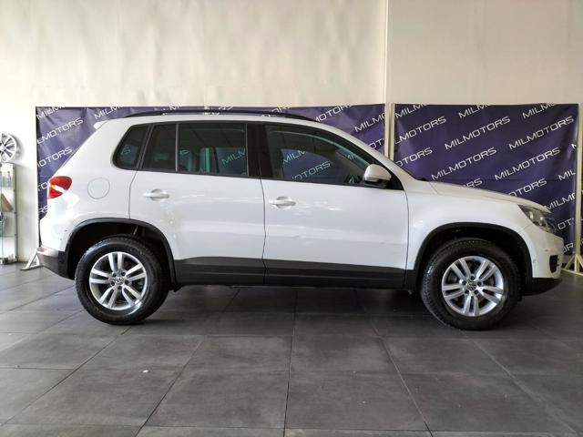 VOLKSWAGEN Tiguan usata, con Autoradio