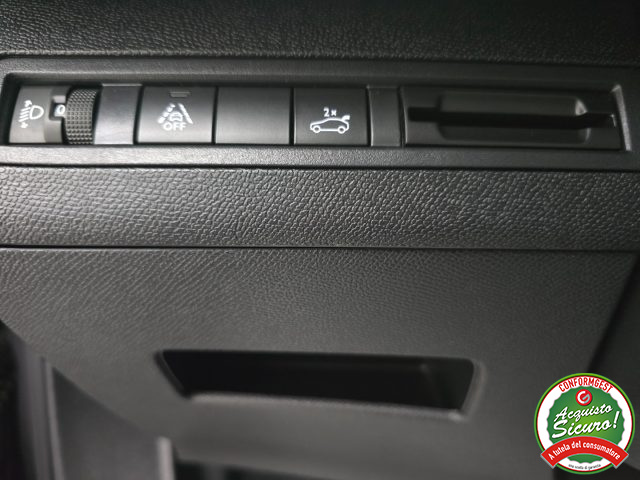 PEUGEOT 3008 usata, con Luci diurne LED