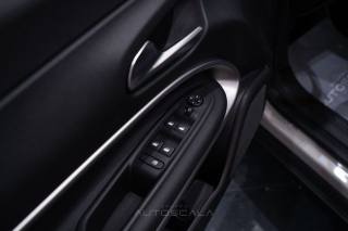JEEP Avenger usata, con Controllo automatico clima