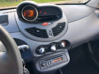RENAULT Twingo usata 9