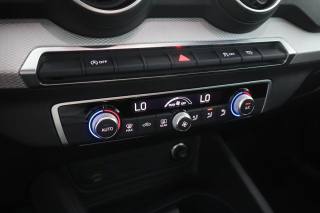 AUDI Q2 usata 11