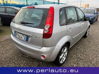 FORD Fiesta usata, con Alzacristalli elettrici