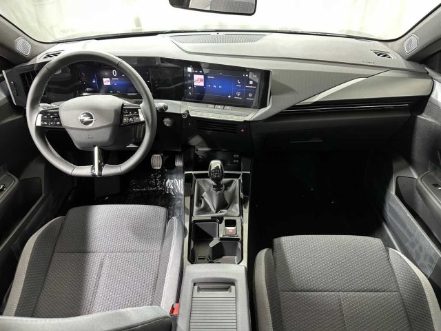 OPEL Astra usata, con Servosterzo