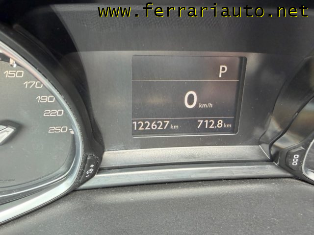 PEUGEOT 308 usata, con Cerchi in lega