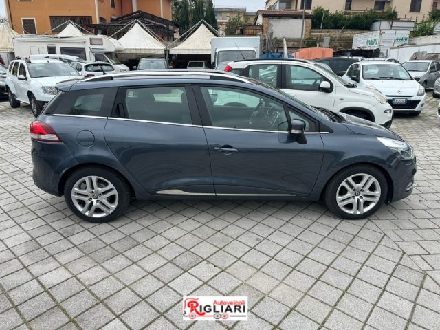 RENAULT Clio usata, con Autoradio
