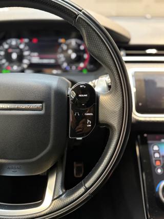 LAND ROVER Range Rover Velar usata, con Sistema di navigazione