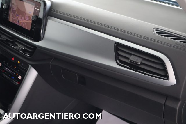 VOLKSWAGEN T-Roc usata, con Sensore di luce