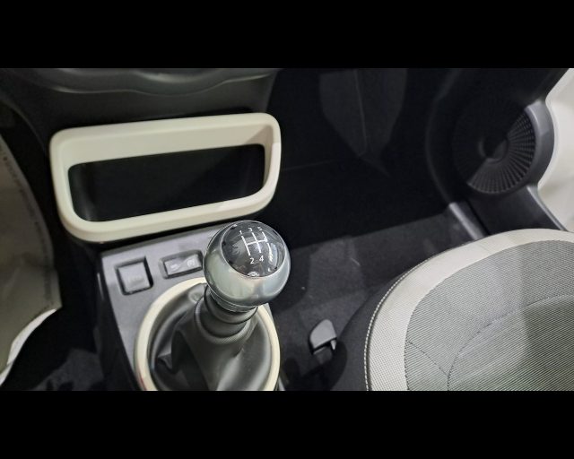 RENAULT Twingo usata, con Isofix